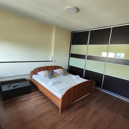 Balkan-inn Studio Centar *